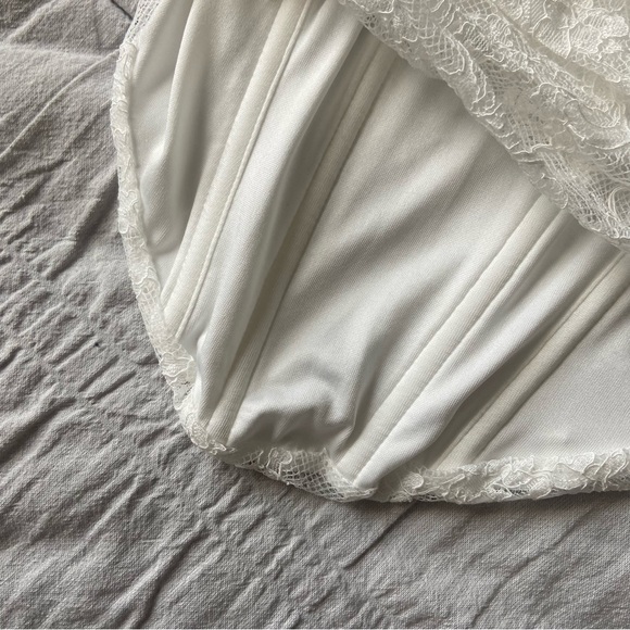 NWT corset Top - Picture 7 of 8